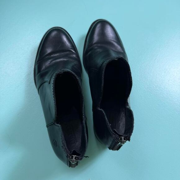 Born Black leather ankle boots with back zipper - size 6.5 Women - Picture 7 of 8